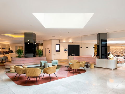 Novotel Sydney International Airport - Holiday Find 0