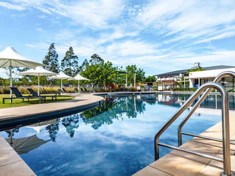 Mercure Kooindah Waters Central Coast - Holiday Find 1