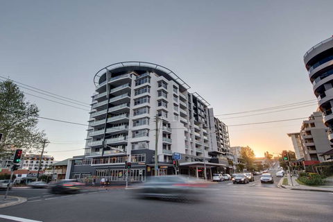 Adina Apartment Hotel Wollongong - Holiday Find 2