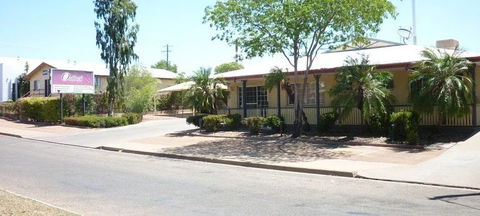 Outback Motel - Holiday Find 1