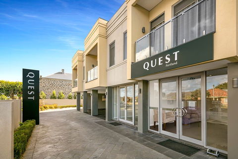 Quest Portland - Holiday Find 0