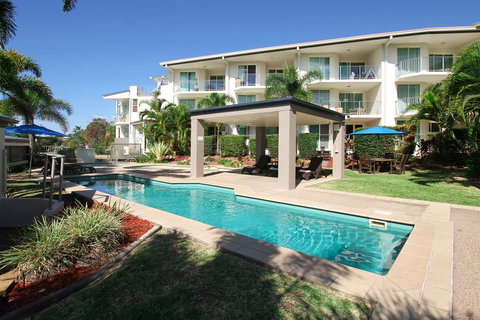 Caloundra Central Apartment Hotel - Holiday Find 9