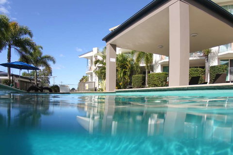 Caloundra Central Apartment Hotel - Holiday Find 10