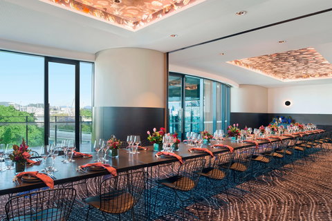 W Brisbane - Holiday Find 2