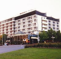 Hotel Adelaide International - Holiday Find