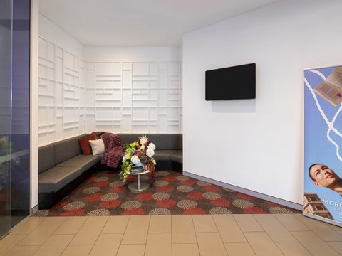 Mercure Sydney Bankstown - Holiday Find 2