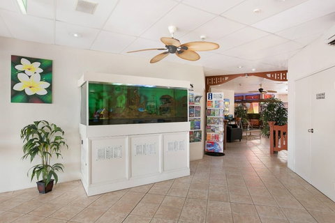 Cairns City Sheridan - Holiday Find 1