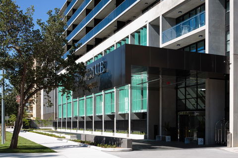 Avenue Hotel Canberra - Holiday Find 6