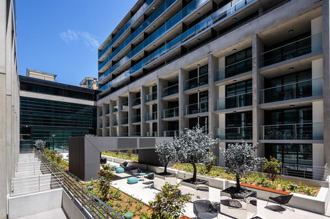 Avenue Hotel Canberra - Holiday Find 5