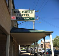 Soldiers Motel - Holiday Find