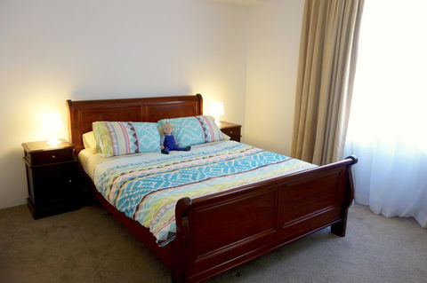 Kingston Comfy Apartment - Holiday Find 1