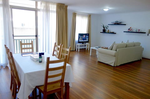 Kingston Comfy Apartment - Holiday Find 4