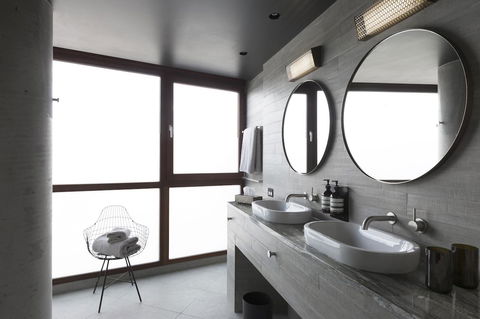 Ovolo Nishi - Holiday Find 13