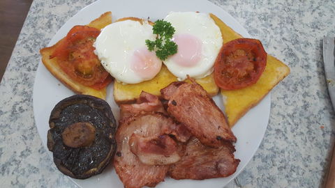 Wellington Courthouse - Holiday Find 9