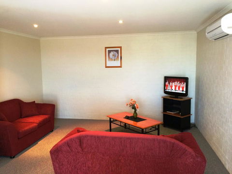Heritage House Motel & Units - Holiday Find 30