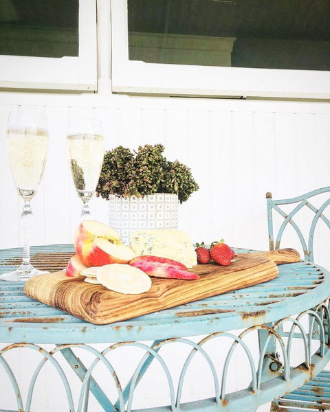 The Lake House Retreat - Holiday Find 26