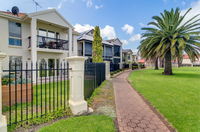 Book Gepps Cross Accommodation Vacations Holiday Find Holiday Find