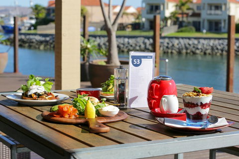 Marina Hotel - Holiday Find 40