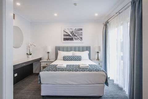 Marina Hotel - Holiday Find 21