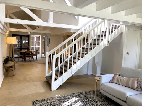 The Loft - Beautiful Central Barossa Apartment - Holiday Find 2