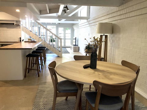 The Loft - Beautiful Central Barossa Apartment - Holiday Find 7