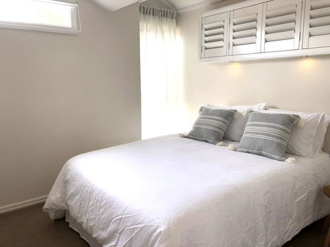 The Loft - Beautiful Central Barossa Apartment - Holiday Find 10