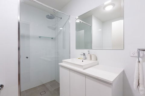 Bluewater Apartments - Holiday Find 16