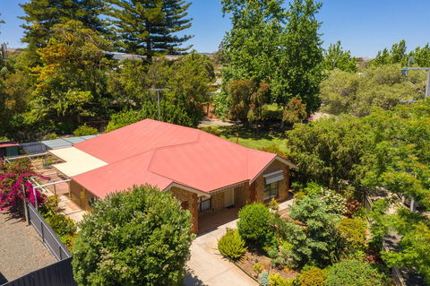 Tanunda\'s Magpie House - Holiday Find 1