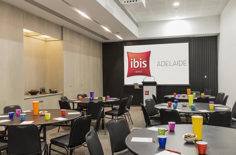 Ibis Adelaide - Holiday Find 25