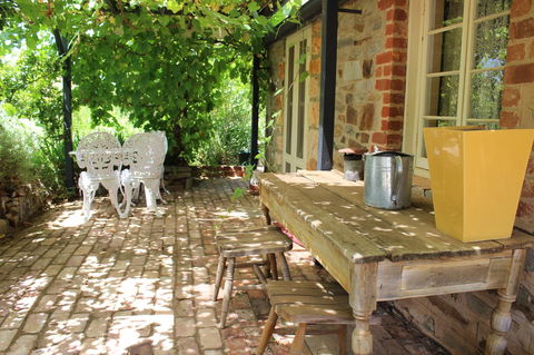 Hillside Cottage - Holiday Find 8