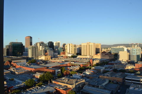 Whitmore SQ - Holiday Find 16