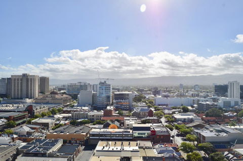 Whitmore SQ - Holiday Find 17