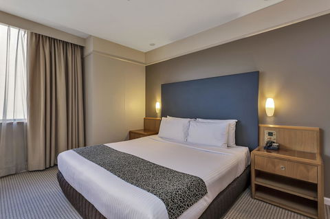 Stamford Plaza Adelaide - Holiday Find 32