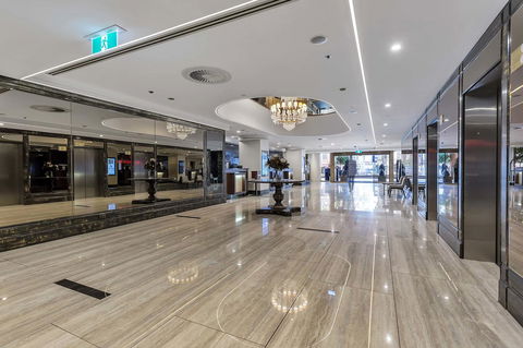 Stamford Plaza Adelaide - Holiday Find 23