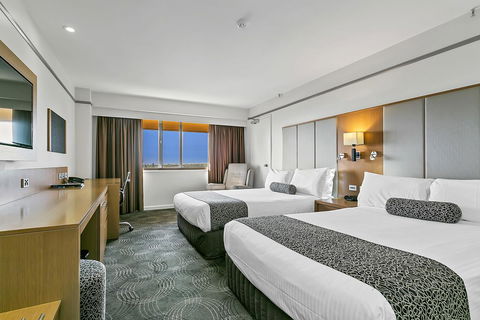 Stamford Plaza Adelaide - Holiday Find 15
