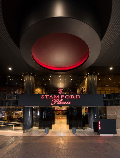 Stamford Plaza Adelaide - Holiday Find 1