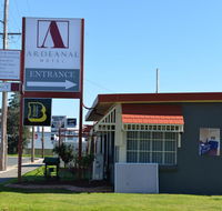 Ardeanal Motel - Holiday Find