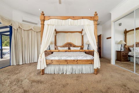 Doyles On The Bay - Holiday Find 23