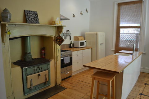 Tin House In Tanunda - Holiday Find 7