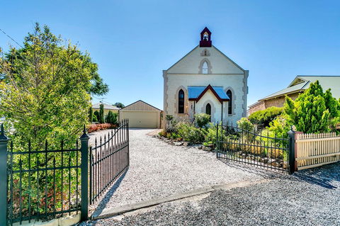 \'THE CHURCH\' Guest Home, Gawler Barossa Region - Holiday Find 12