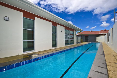 Pacific Blue 278-265 Sandy Pt Rd- Dual Key Access, Wifi, Linen And Air Conditioning - Holiday Find 16