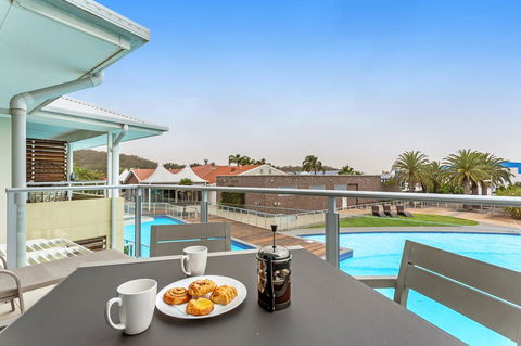 Pacific Blue 278-265 Sandy Pt Rd- Dual Key Access, Wifi, Linen And Air Conditioning - Holiday Find 1