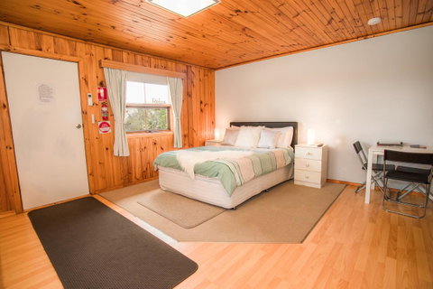 Seppelts View Cabins - Holiday Find 19