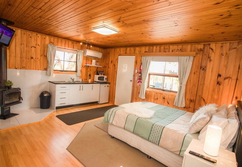 Seppelts View Cabins - Holiday Find 22