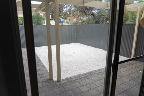 Gawler Townhouse 3 Bedroom - Holiday Find 26