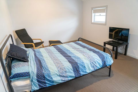 Gawler Townhouse 3 Bedroom - Holiday Find 29