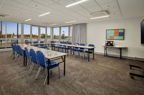 Quest Port Adelaide - Holiday Find 12