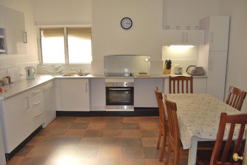 Jacaranda Cottage - Holiday Find 3