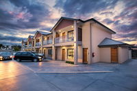 Book Renmark Accommodation Vacations Holiday Find Holiday Find