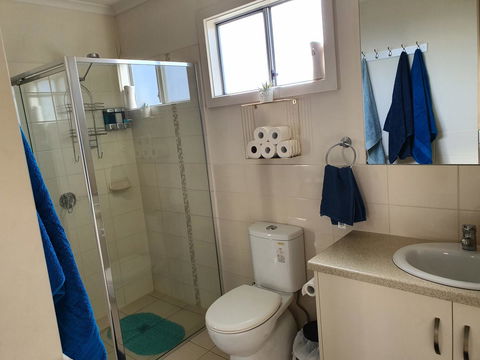 Explore Adelaide, Gawler, The Barossa And Clare Valleys All-in-one - Holiday Find 8